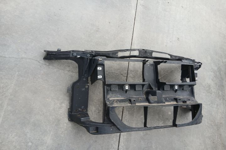 Trager / Calandru 7173564 5164-7173564 7173564 5164-7173564 BMW Seria