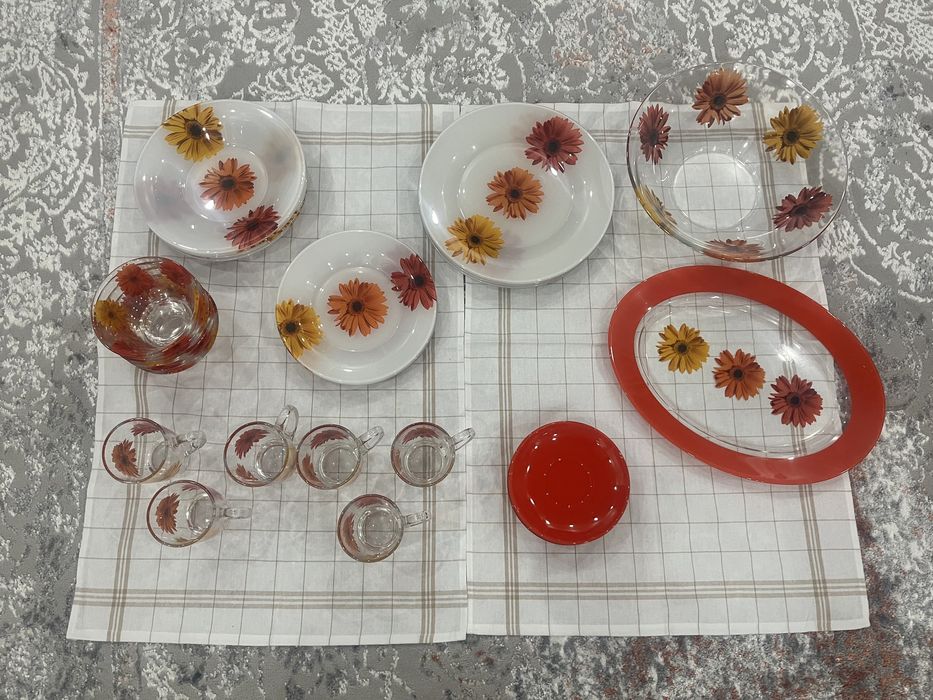 Сервиз чайно- столовый