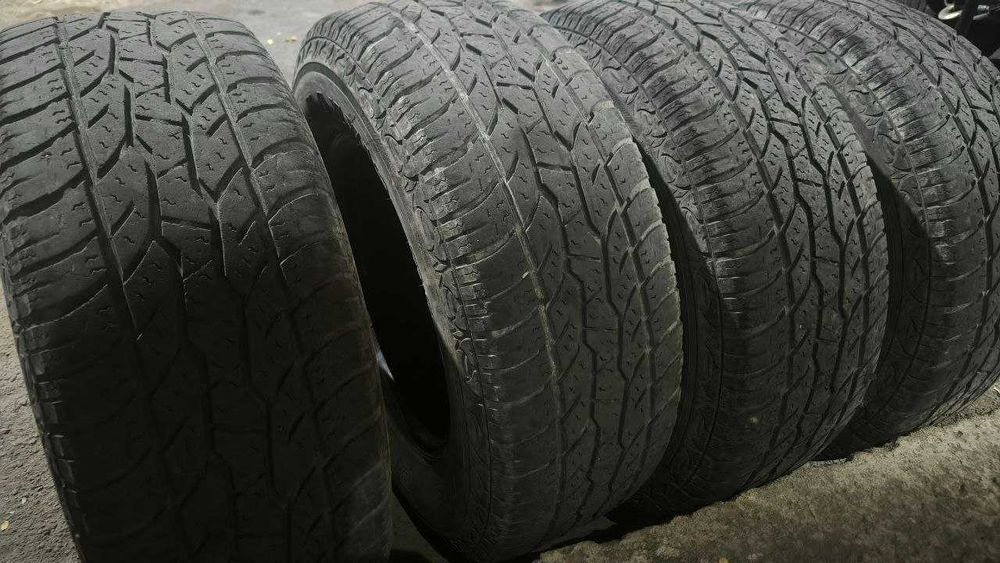 Шины всесезонные 275/65/R17 комплект Maxxis AT771 Landcruiser100 Prado