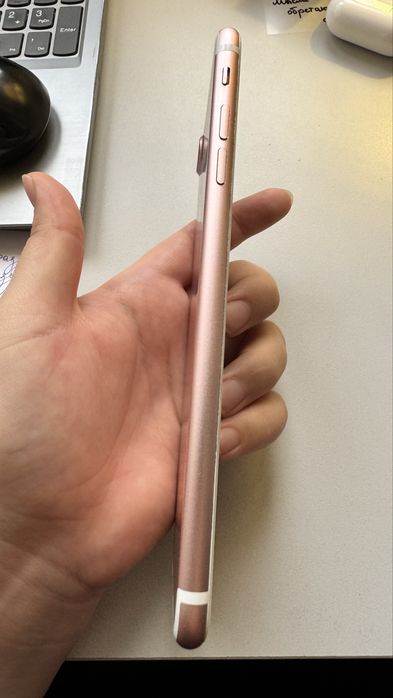 Продам Iphone 7 plus 128 gb в идеальном состояние