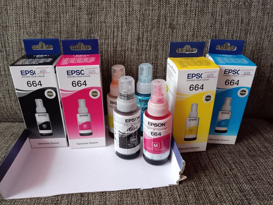 Цветной  принтерге краска