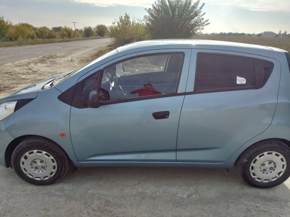Chevrolet spark 1