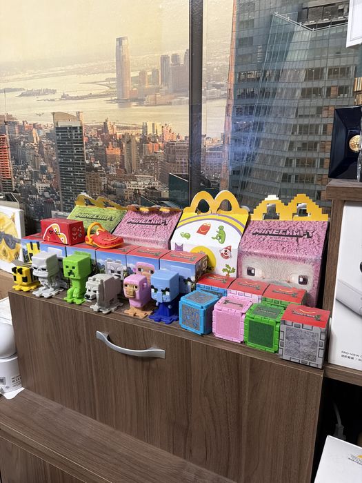 Mc Donalds Minecraft играчки