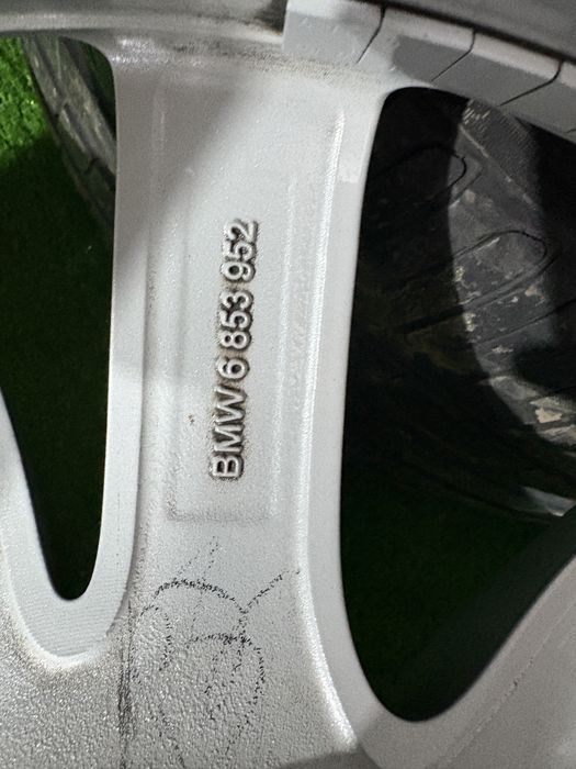 Джанти гуми BMW 18 x5 Pirelli