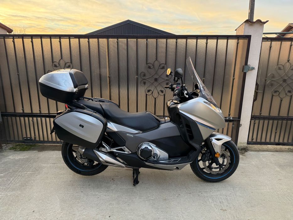 Honda NC750D/An:2019/Motor 745 cm3 55 Cp