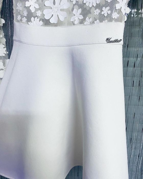 Официална Рокля Vanitta