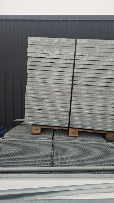 Vând grătare zincate galvanizate pentru spălători