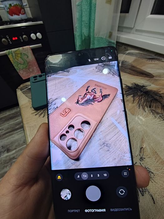 Обменяю самсунг s21 ultra 256