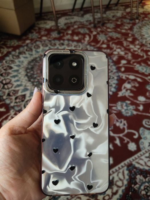 Продаётся телефон