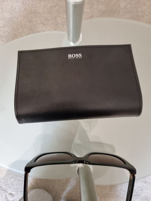 Ochelari de soare Hugo Boss (54/145)