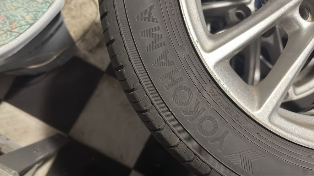 Roti  16* Yokohama Ford Focus