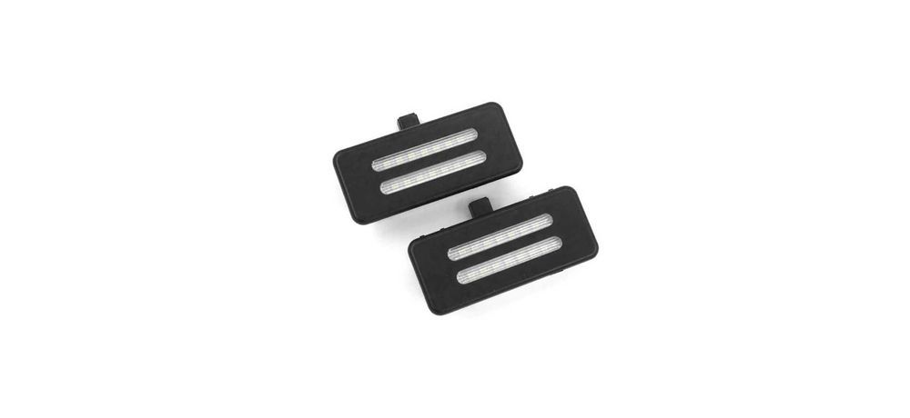 Set Lampi LED Parasolar pentru BMW E60 E61 E84 E90 E91 E92 F25 E70 E71