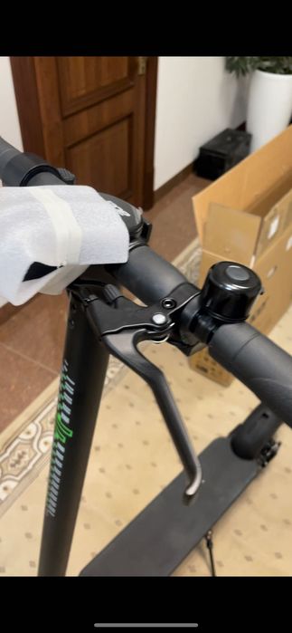 Acer электроскутер