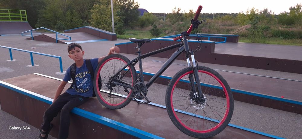 Продам велосипед (кастомный) под стант