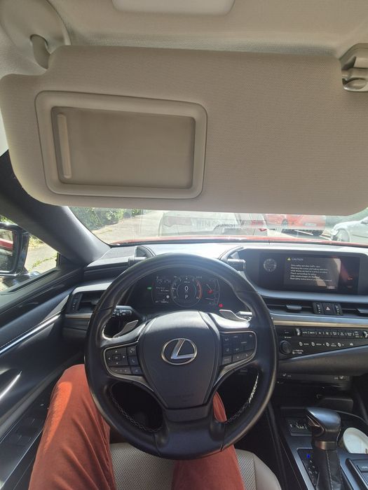 Lexus es 300h 2.5