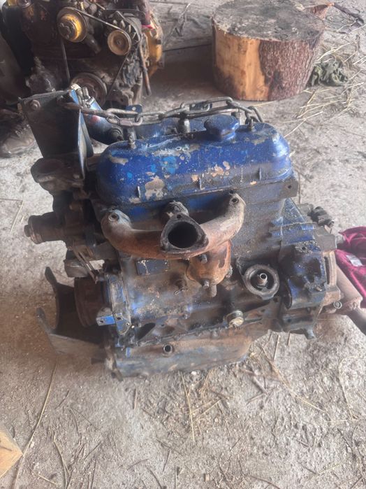 Motor Leuț în 3 pistoane complet.
