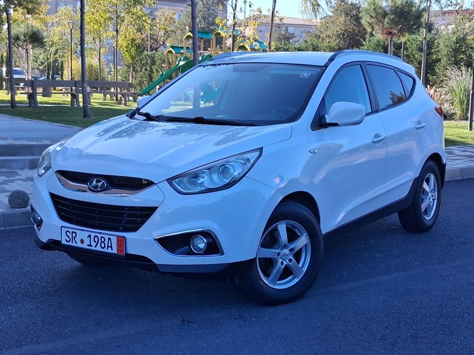 HYUNDAI ix35