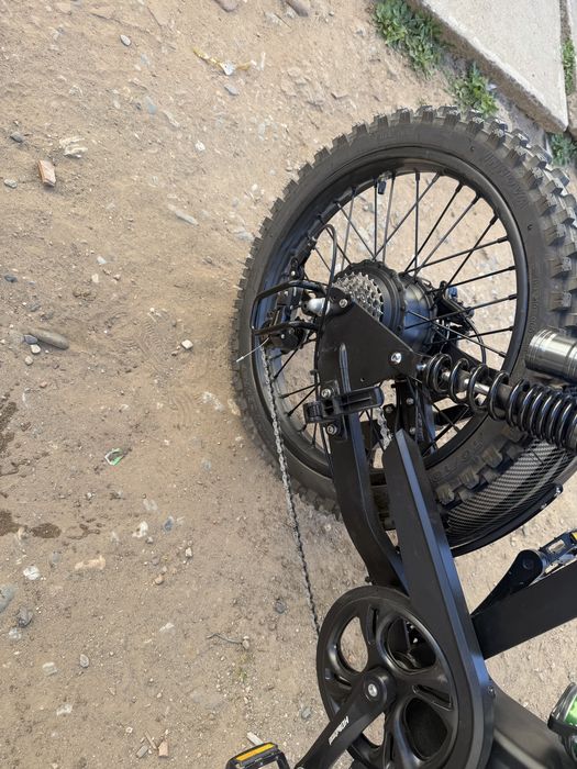 Bicicleta electeica de vanzare