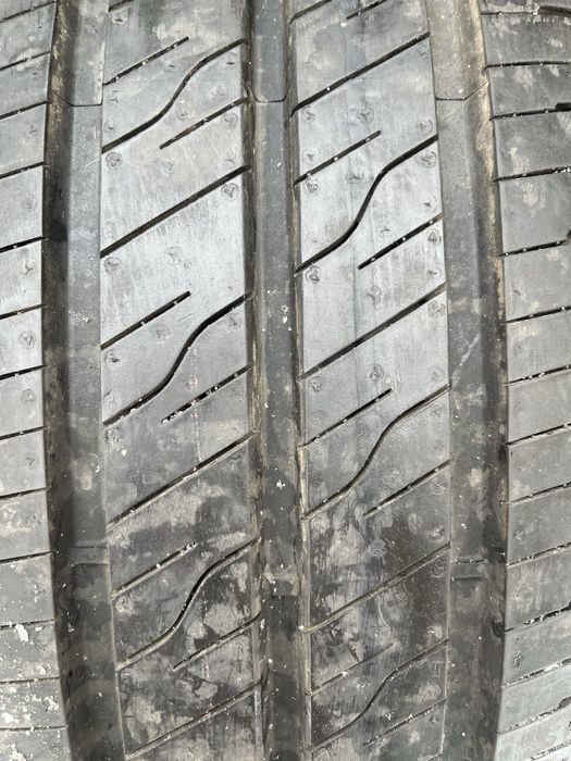 215/65/16 C Goodyear