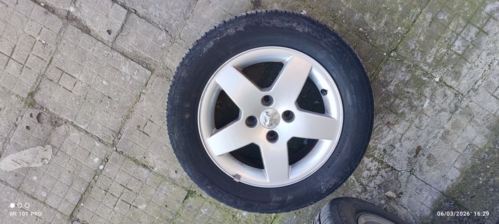 Летни гуми 225/50/17 и 195/60/15