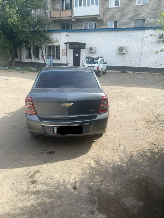 Продам шевролет кобальт