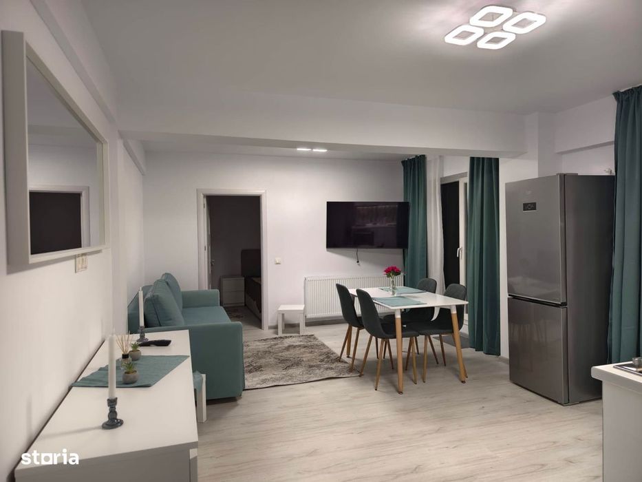Apartament 2 camere, mobilat, la parter