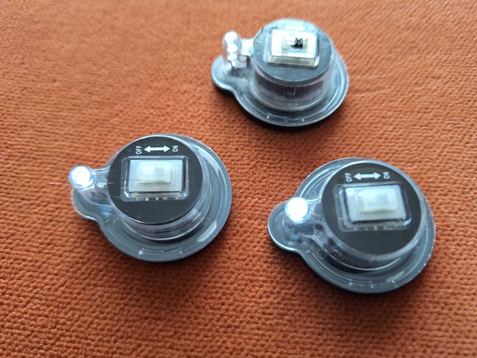 Lanterne LED cu baterii, buc= 3