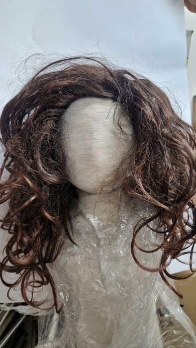 Перуки за детски и дамски манекени.