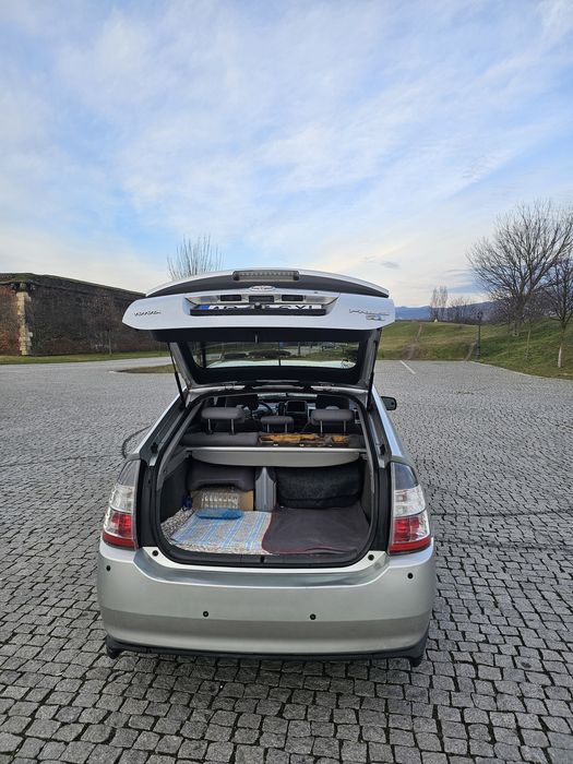 Toyota Prius 2  Hybrid / + Gpl