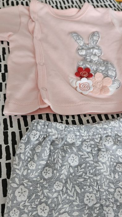 Costumaș bebeluși 3 piese mărimea 62-68