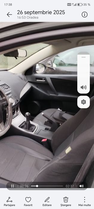 Vând Mazda 3, întreținut, aflat în stare bună.