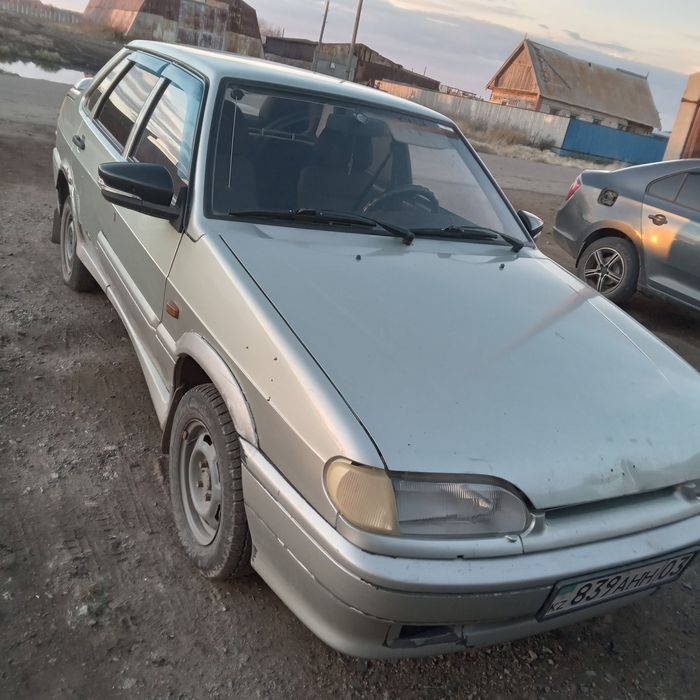 Продам машину ваз2115