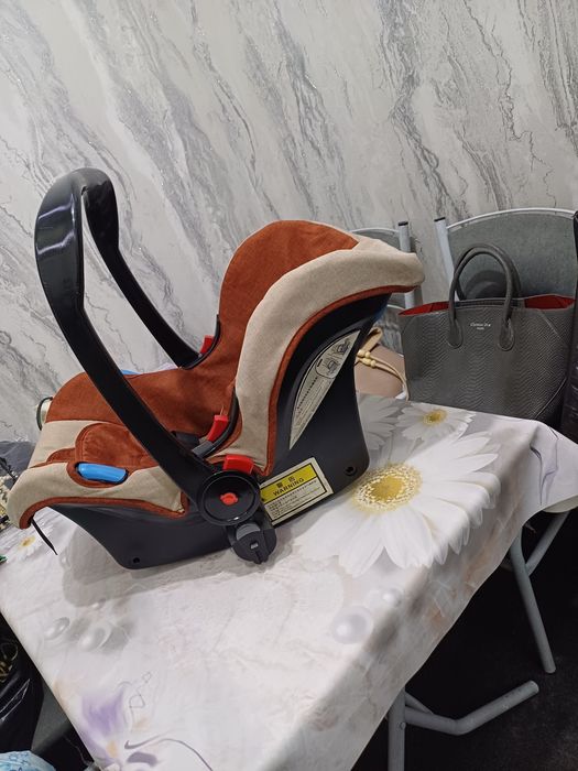 Продаётся фирменный авто люлька