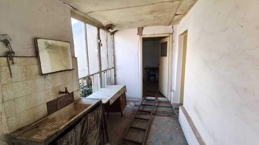 Продава се Къща в Търговище, Център - 85 кв.м за 774 €/кв.м - Снимка #12