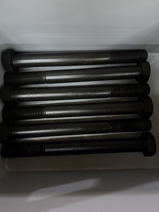 Surub M30 x 300mm 10.9