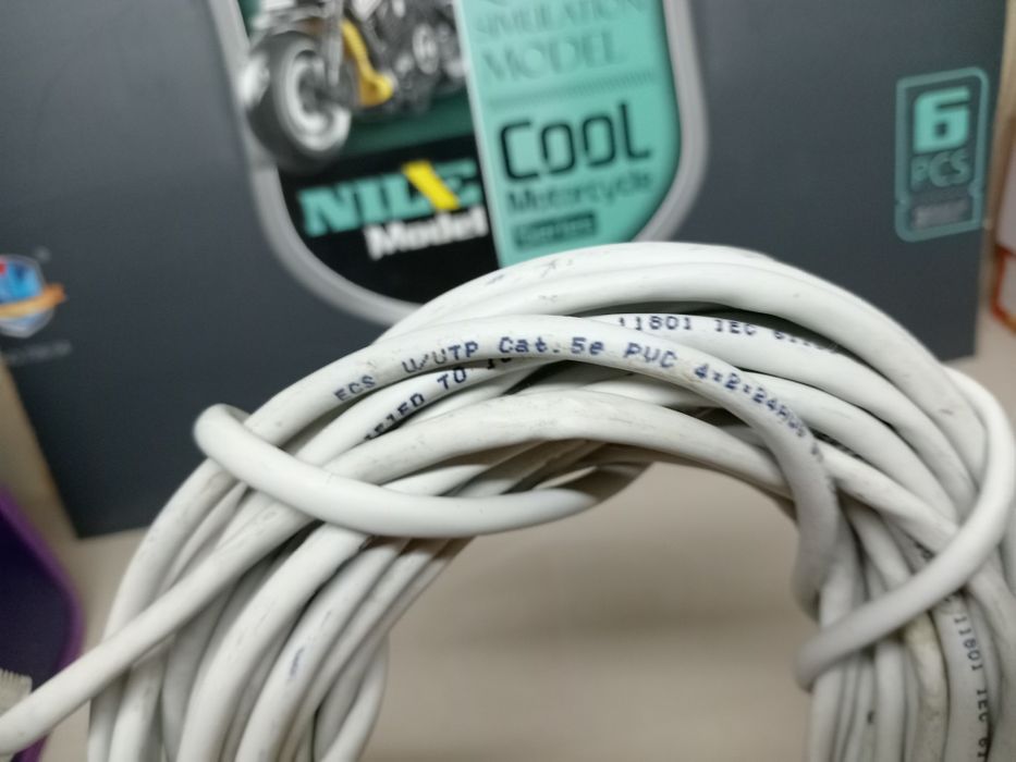 Кабель для интернета UTP Cat 5e