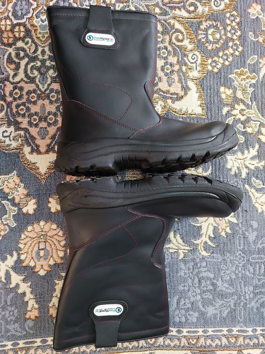 Продам новую спец обувь