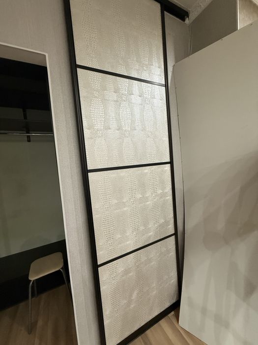 Двери б/у продам