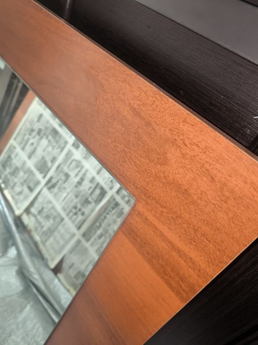 Продам зеркало для парикмахерских 2 шт