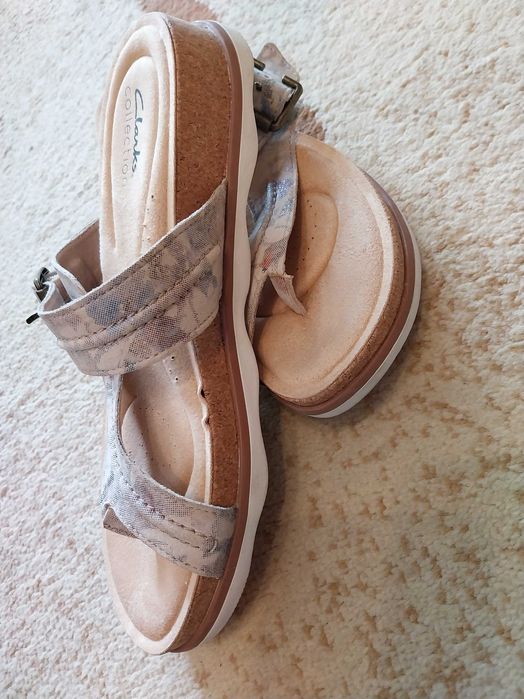 Clarks - дамски чехли