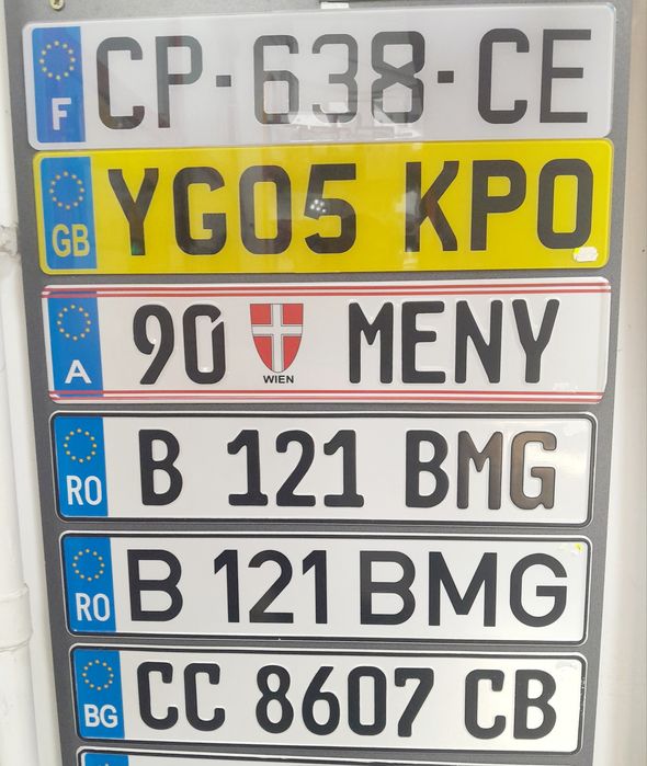 Placute auto numere auto personalizate ornamentale
