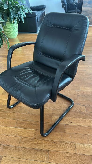 Scaune birou negre
