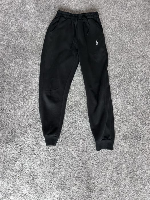 Komplekt Ralph Lauren razmer M sedi kato S zashtoto e slim fit