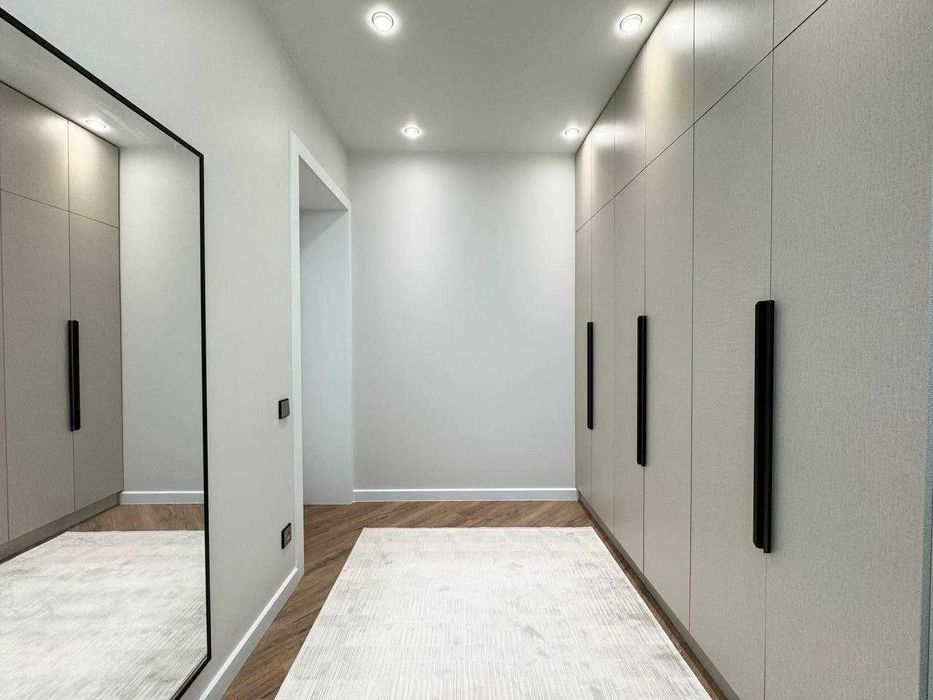 Вторичная 3-х комнатная квартира на Ц-1 (английское пос. ID: 4452