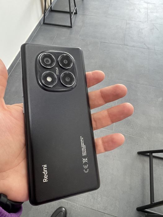 Redmi 14 pro изогнутый экран янги