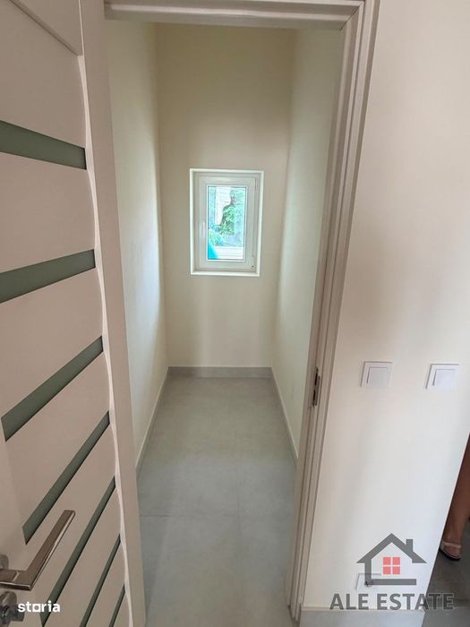 Ap. renovat 2 camere decomandate,et.1,60 mp,Centru-Turda|Garaj+ 2 Boxe