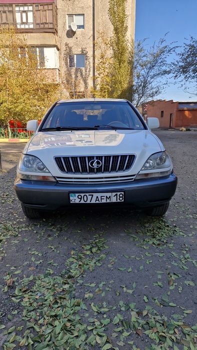 Продам живой LEXUS RX 300