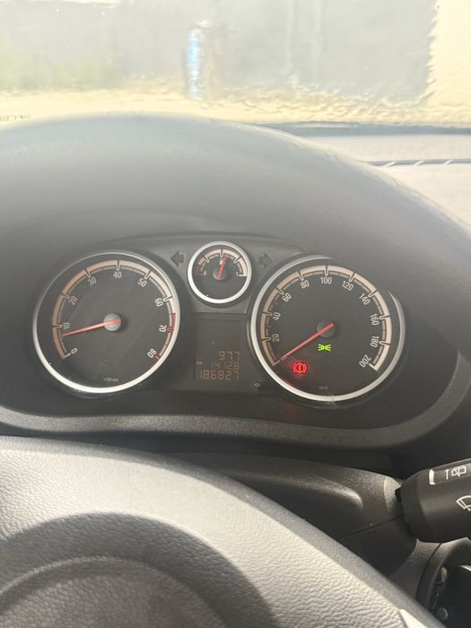 Opel Corsa D Facelift/2011/benzina