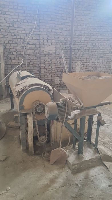 Sotila qurulish mollar Suxoy smes emulsiya aparad gurt