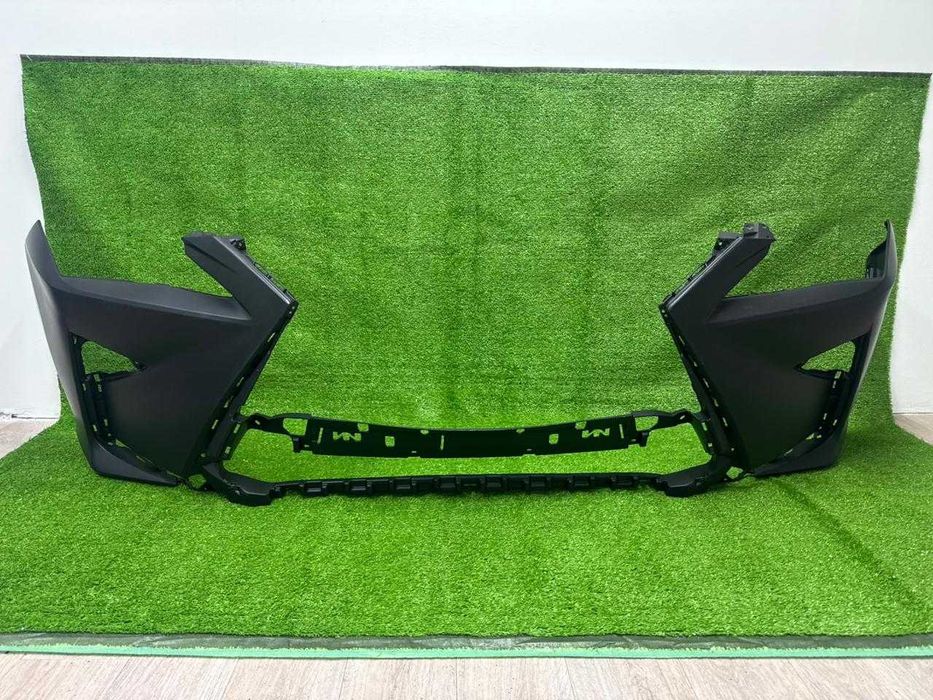 Бампер на Lexus RX передний